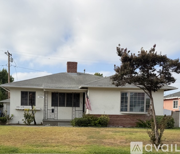 15220 Cullen Street 3 Beds Single Family Home for Rent - Photo gallery 1