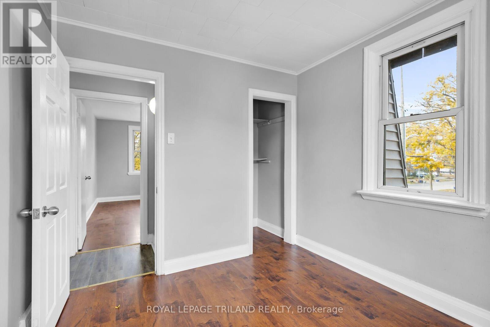 2 bedroom apartment - C - 204 COLBORNE STREET C, London East (East K) 2