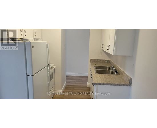 602 - 5 AVON ROAD 2 Beds Home, Multifamily for Rent - Photo gallery 5