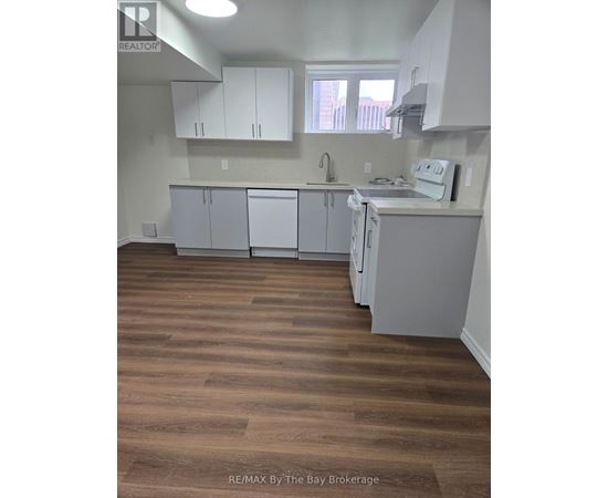 40 ROSANNE DRIVE 3 Beds House for Rent - Photo gallery 2