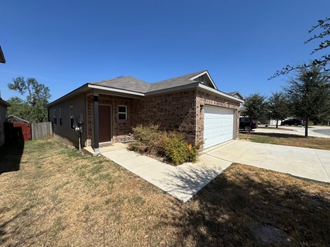 20715 Maple Grove 3 Beds Apartment for Rent