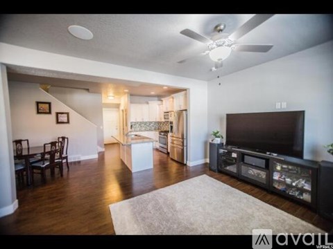 7176 Beamon Street 3 Beds Apartment for Rent