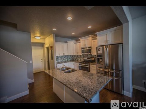 7176 Beamon Street 3 Beds Apartment for Rent
