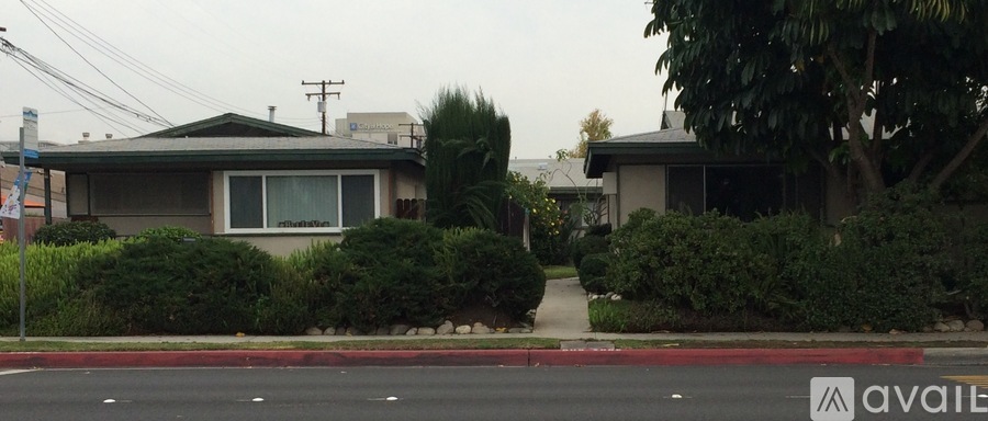 2000 Buena Vista St 2 Beds Apartment for Rent - Photo gallery 1