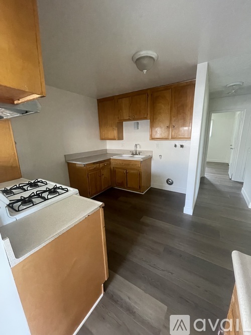 2000 Buena Vista St 2 Beds Apartment for Rent - Photo gallery 5