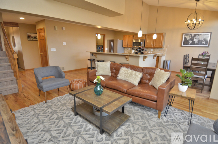 59 Ward Ct 3 Beds Townhouse for Rent - Photo gallery 3