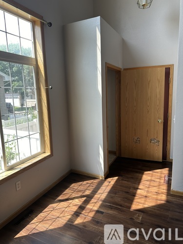 11429 16th Street Northeast 3 Beds Townhouse for Rent - Photo gallery 3