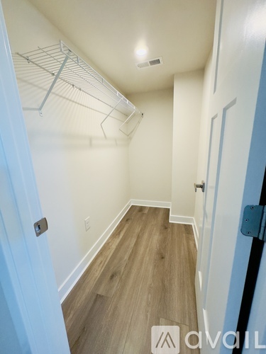 342 East Green Street 3 Beds Townhouse for Rent - Photo gallery 3
