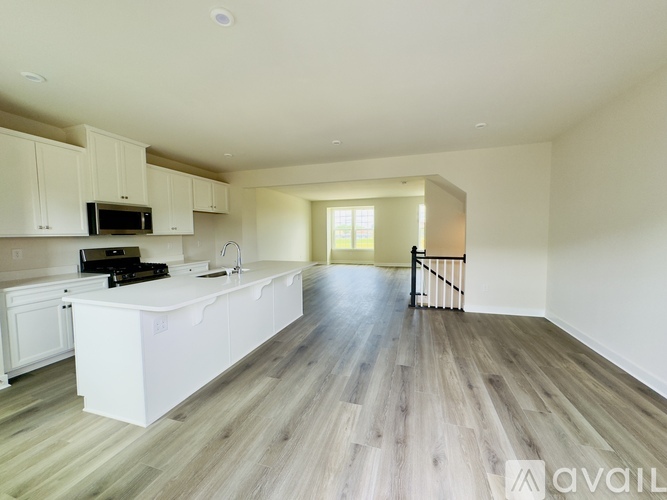 342 East Green Street 3 Beds Townhouse for Rent - Photo gallery 4