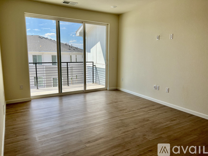 3865 Presidio Point 2 Beds Condo for Rent - Photo gallery 5