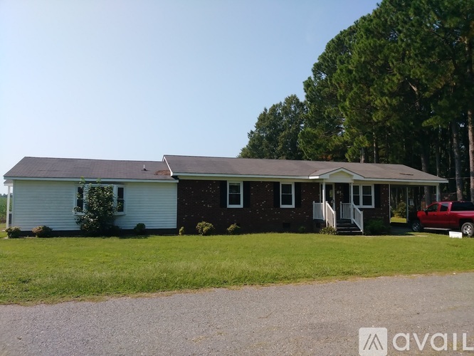 302 Johnson St 4 Beds Single Family Home for Rent - Photo gallery 1