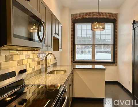 24 Beacon St 1 Apartment for Rent