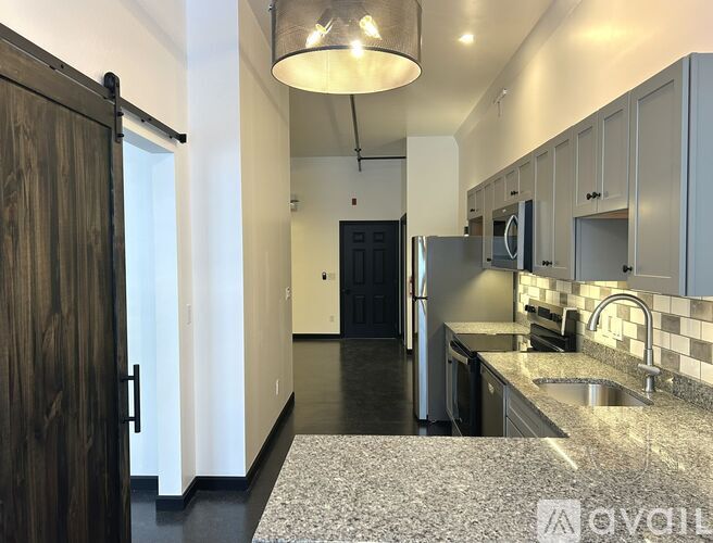 24 Beacon St 1 Apartment for Rent - Photo gallery 5