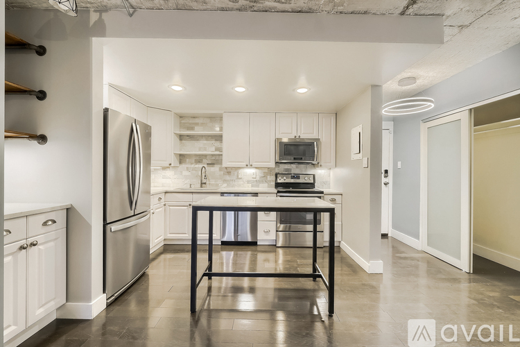 830 Sherman Street 1 Condo for Rent - Photo gallery 3