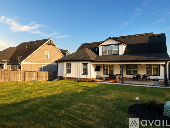1002 Charing Cross 4 Beds Single Family Home for Rent - Photo gallery 2