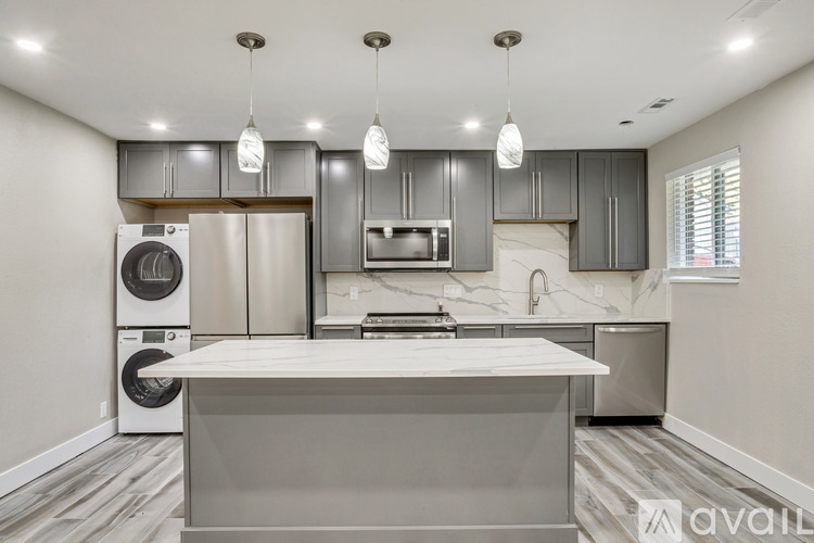 4371 S Fairbourne Ave 2 Beds Apartment for Rent - Photo gallery 4