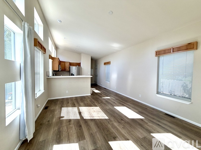 119 Madison Street 2 Beds Single Family Home for Rent - Photo gallery 3