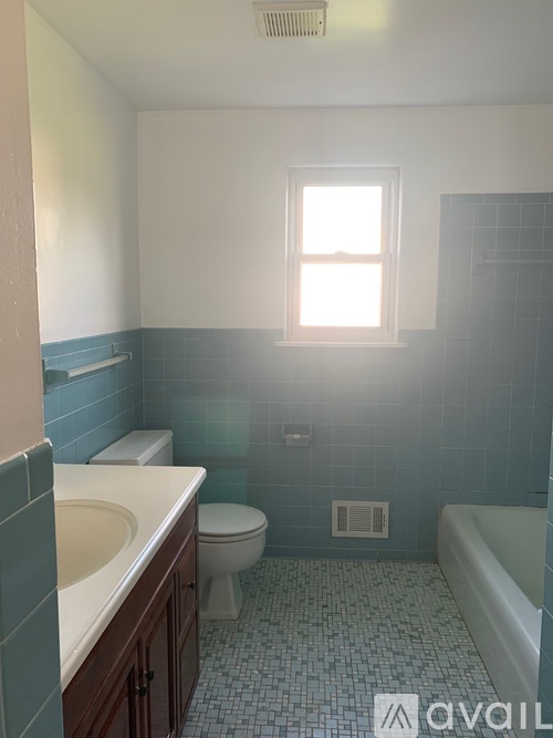 33 Teakwood Ln 2 Beds Townhouse for Rent - Photo gallery 5