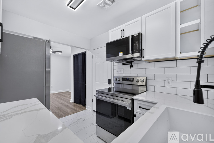 2118 E Gwinnett St 3 Beds Apartment for Rent - Photo gallery 1