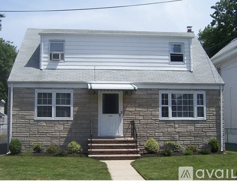 137 Birch Street 1 Apartment for Rent