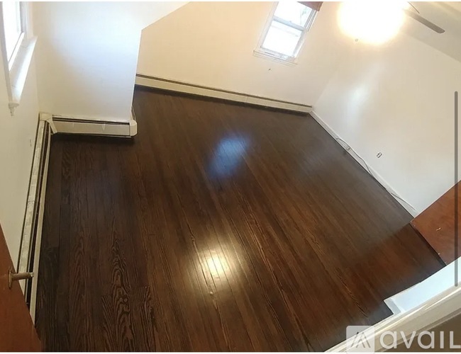 137 Birch Street 1 Single Family Home for Rent - Photo gallery 5