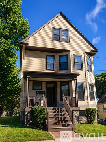 12 Grandview St 2 Beds Apartment for Rent