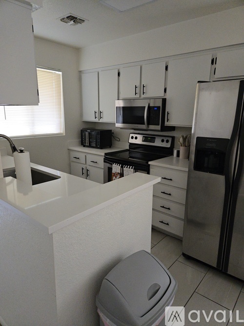 8101 N 107th Ave 2 Beds Townhouse for Rent - Photo gallery 3