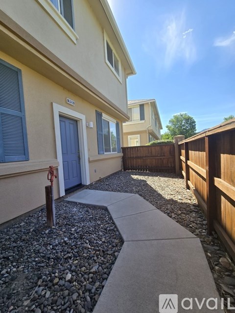 1751 Pinewood Dr 2 Beds Apartment for Rent
