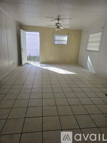 4376 Bryan Avenue 2 Beds Single Family Home for Rent - Photo gallery 2