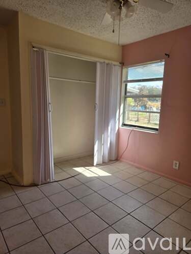 4376 Bryan Avenue 2 Beds Single Family Home for Rent - Photo gallery 3