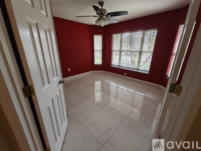 5569 Berwood Dr 4 Beds Single Family Home for Rent - Photo gallery 3