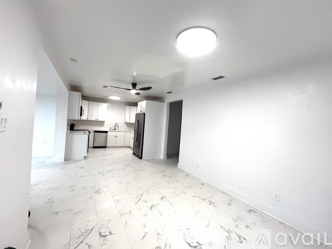 77 Anderson St 3 Beds Apartment for Rent - Photo gallery 2