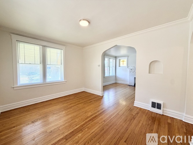 5837 Hampton Ave 1 Single Family Home for Rent - Photo gallery 5