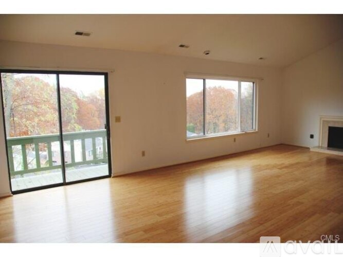 Hills Lane 2 Beds Condo for Rent - Photo gallery 2