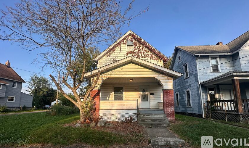 913 Smith Ave SW 3 Beds Single Family Home for Rent - Photo gallery 1