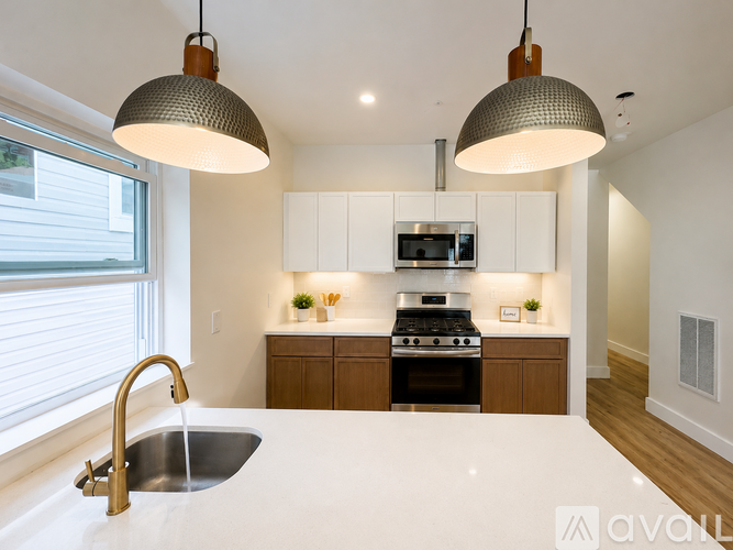 31 N 5th St 3 Beds Apartment for Rent - Photo gallery 3