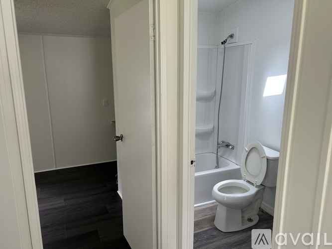 1200 Southeast 95th Street 2 Beds Single Family Home for Rent - Photo gallery 1