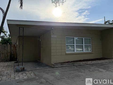 1822 Guava Avenue 2 Beds Apartment for Rent