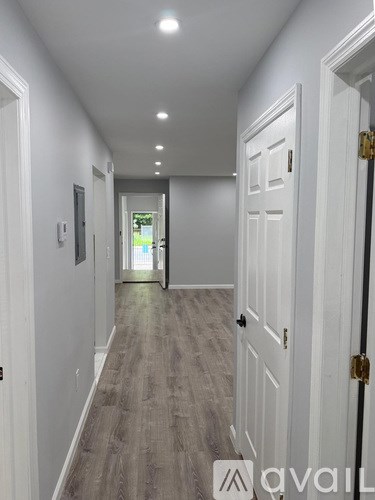 285 Rose Street 2 Beds Apartment for Rent