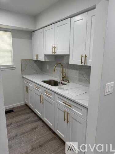 285 Rose Street 2 Beds Single Family Home for Rent - Photo gallery 4