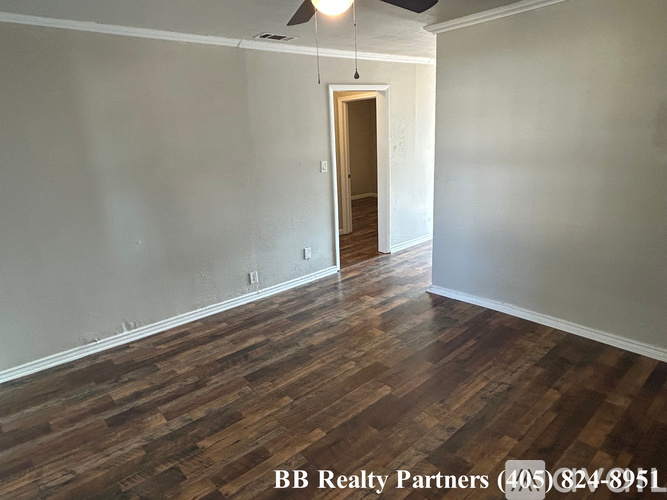 1108 S Atlanta Pl 3 Beds Single Family Home for Rent - Photo gallery 3