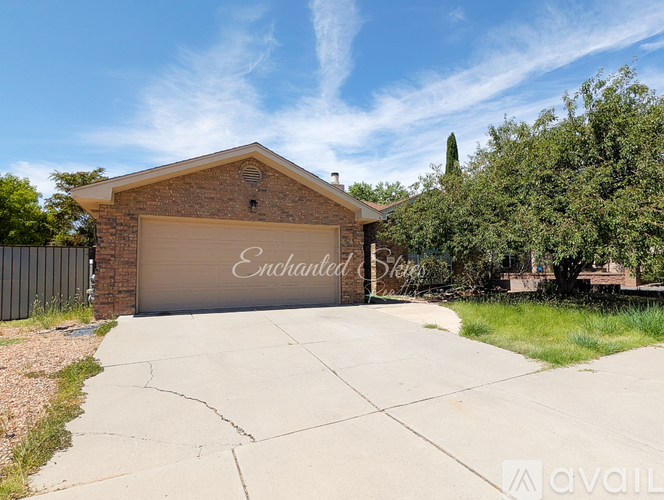 7601 Primrose Dr NW 3 Beds Single Family Home for Rent - Photo gallery 1