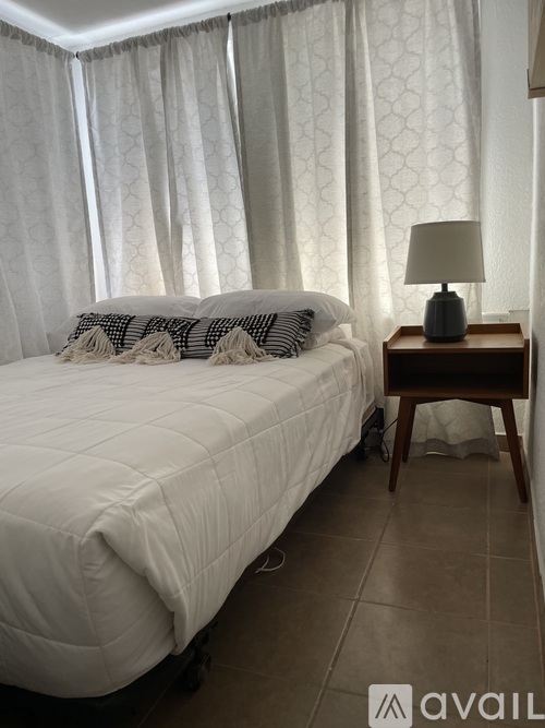 800 Arizona Ave 1 Apartment for Rent - Photo gallery 5