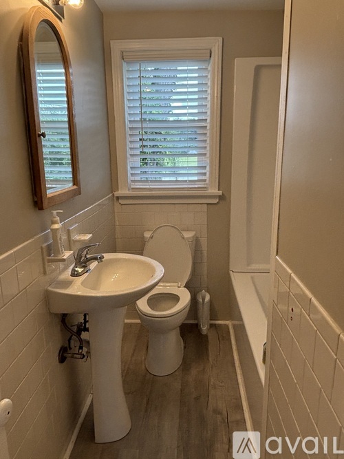 2424 Alycia Avenue 3 Beds Single Family Home for Rent - Photo gallery 3