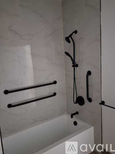 98 Clinton Ave 1 Apartment for Rent - Photo gallery 1