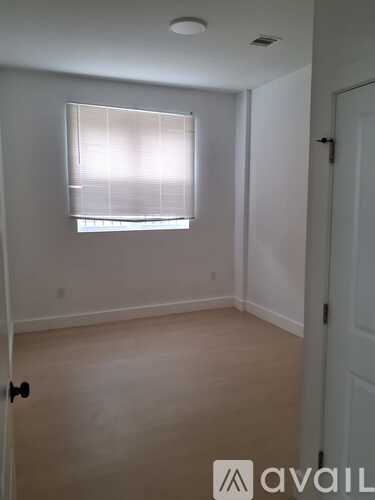 98 Clinton Ave 1 Apartment for Rent - Photo gallery 4