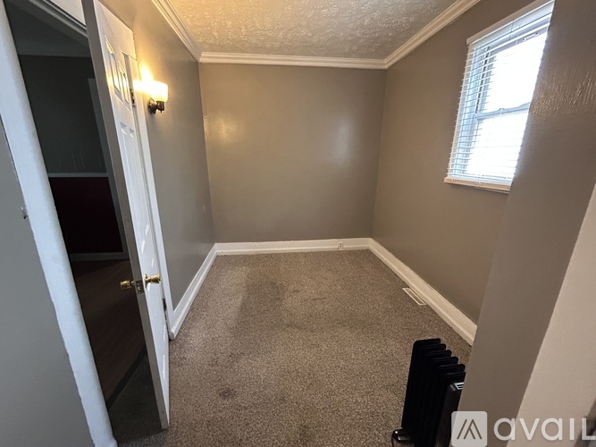 603 East 13th Street 2 Beds Apartment for Rent - Photo gallery 5