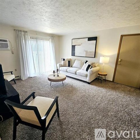 1815 Raleigh Ave 2 Beds Apartment for Rent
