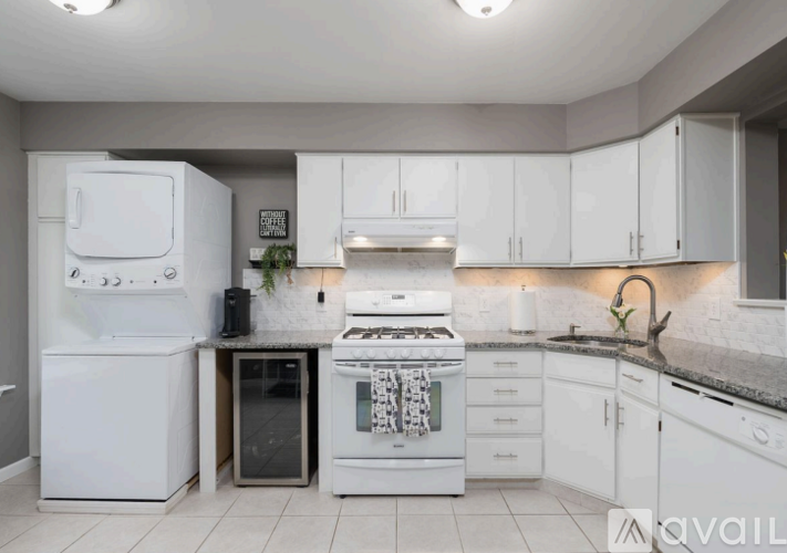 2303 Gulfstream Way 2 Beds Townhouse for Rent - Photo gallery 3