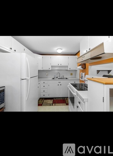 1406 Archmere Square N 3 Beds Single Family Home for Rent - Photo gallery 1